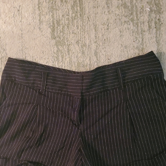 Metro Black Pinstripe Women's Shorts - Picture 2 of 7